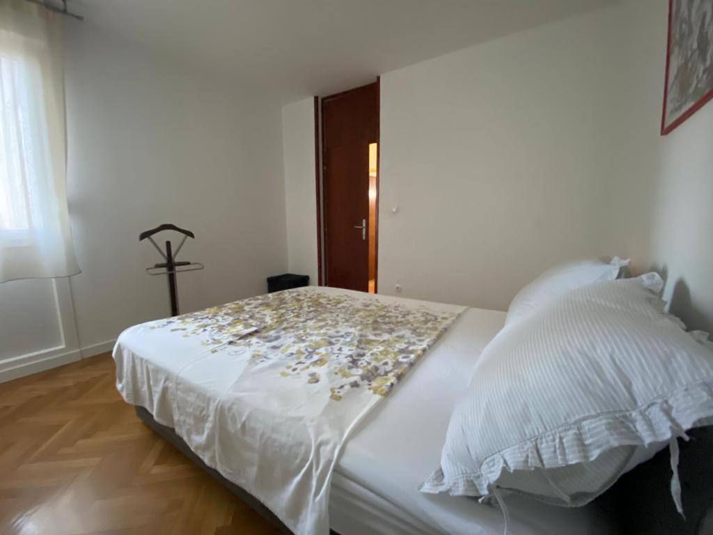 2 Bedroom Apartment/Parking/Market Split Ngoại thất bức ảnh